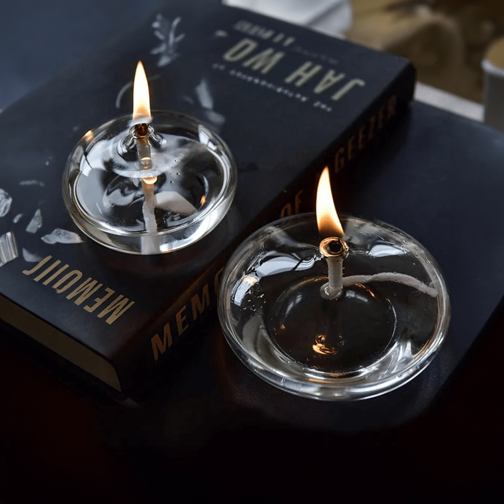 Transparent Oil Lamp Made of Glass as Candle Holder