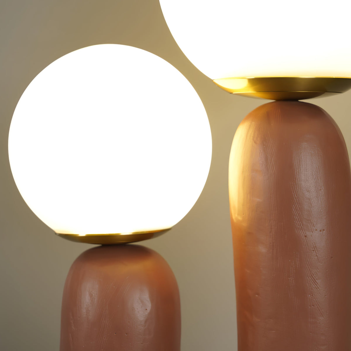 Contemporary Style Table Lamp with Natural Accent