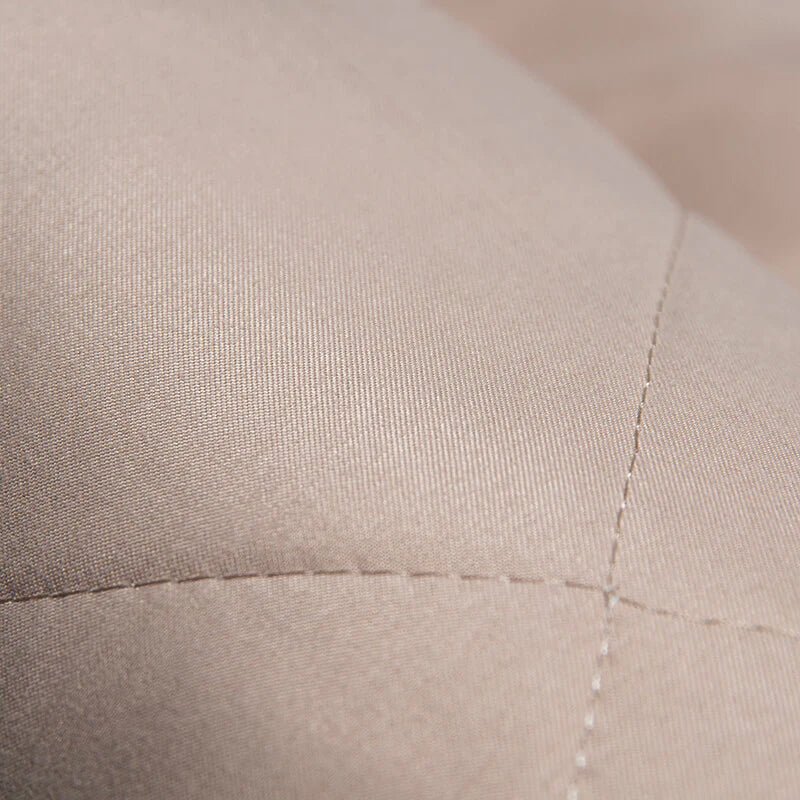 Valpa Ride-Relax Dog Lounge – Waterproof, Scratch-Resistant Car Seat Protection for Comfortable and Stress-Free Travel