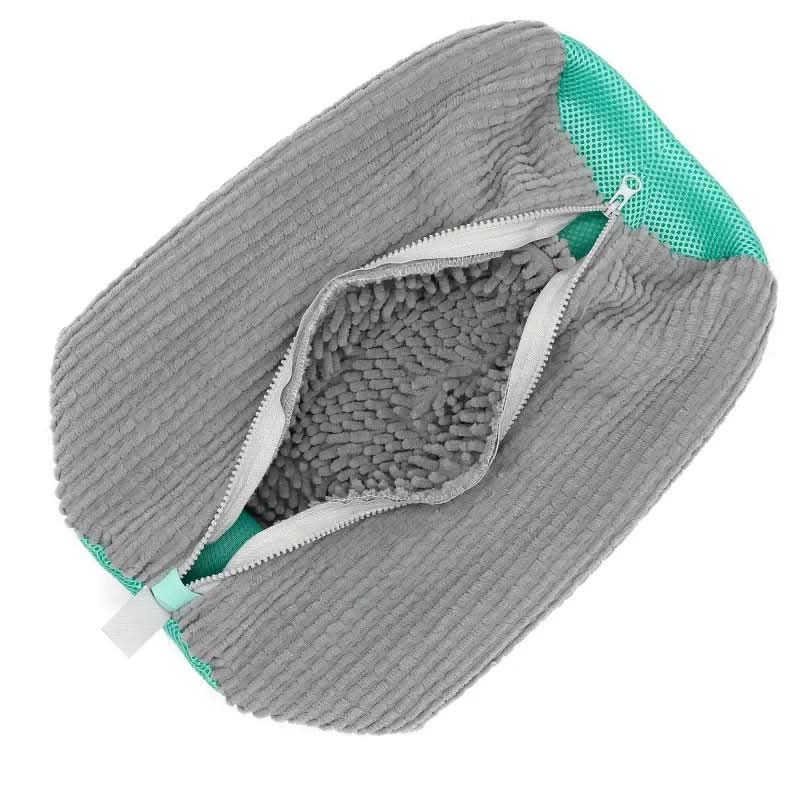 washing bag for shoes for thorough cleaning in the washing machine