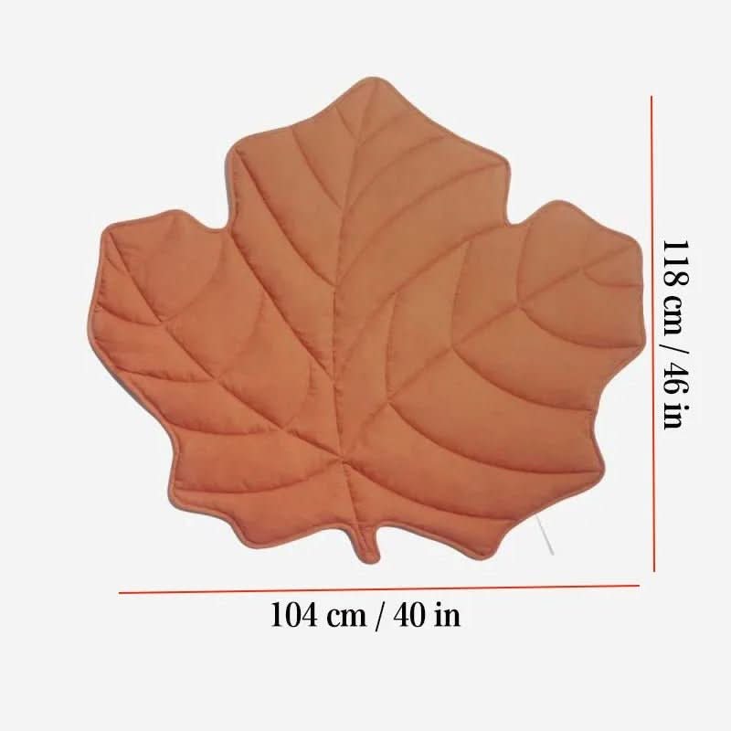 Stylish dog blanket in leaf shape with soft padding & versatile use