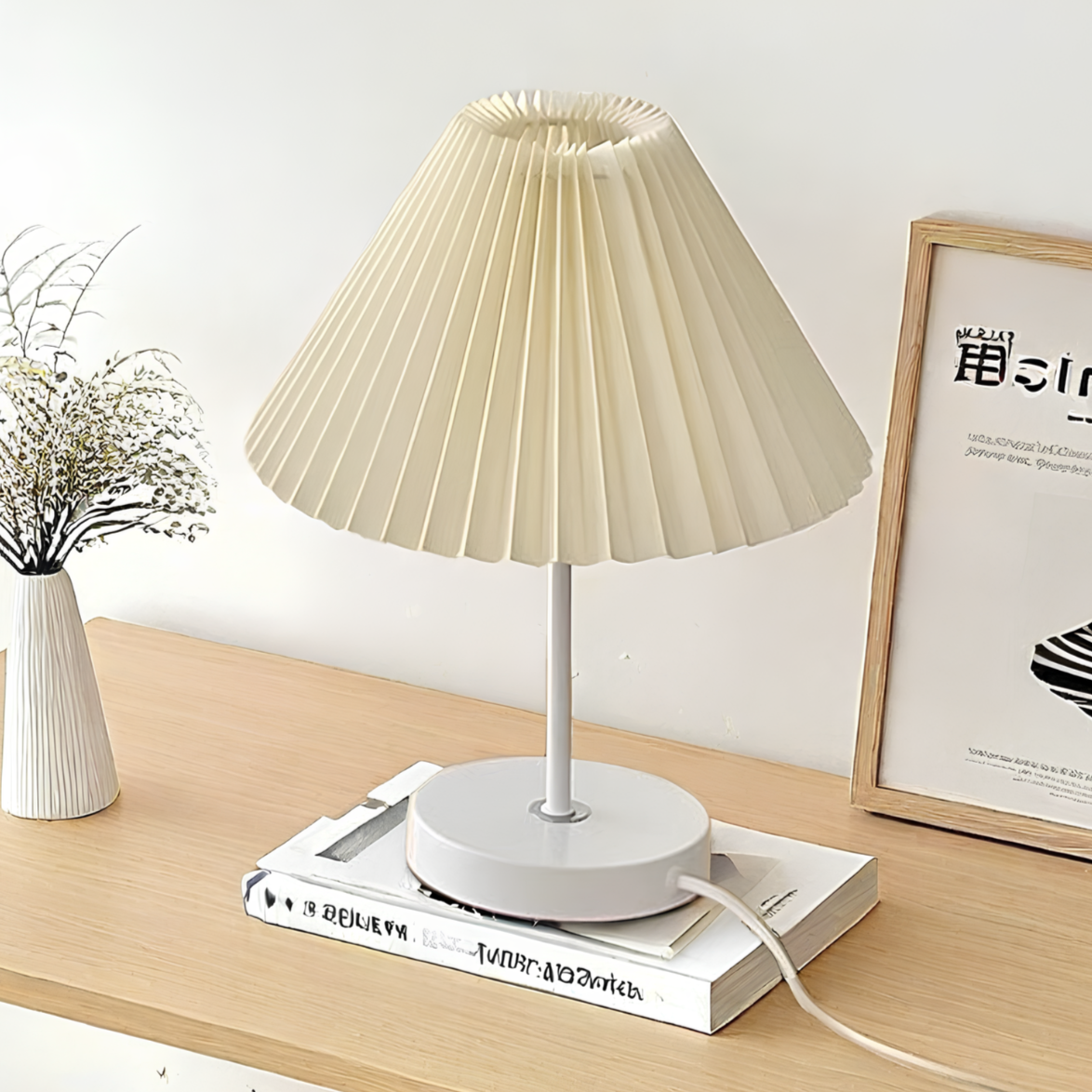 Pleatique Table Lamp