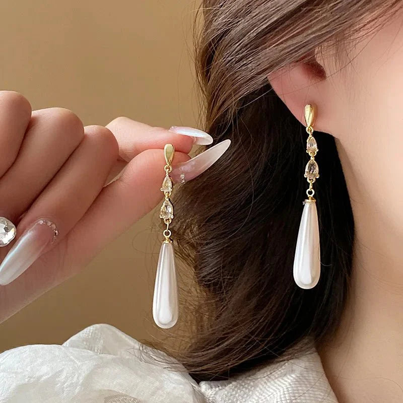 Water Drop Pearl Diamond Earrings