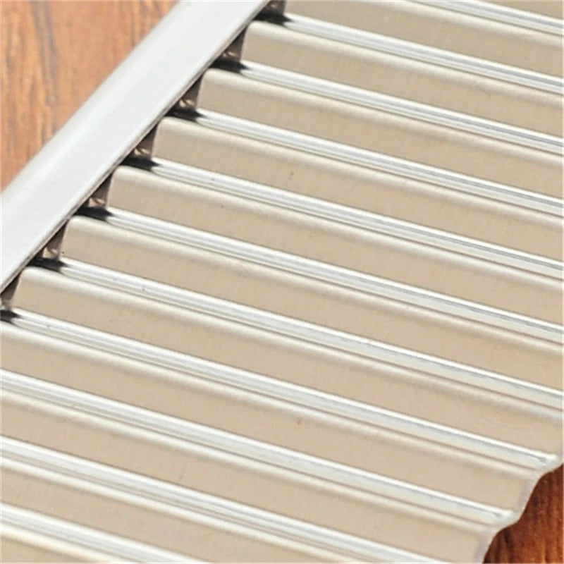 WaveCut Stainless Steel Vegetable Knife
