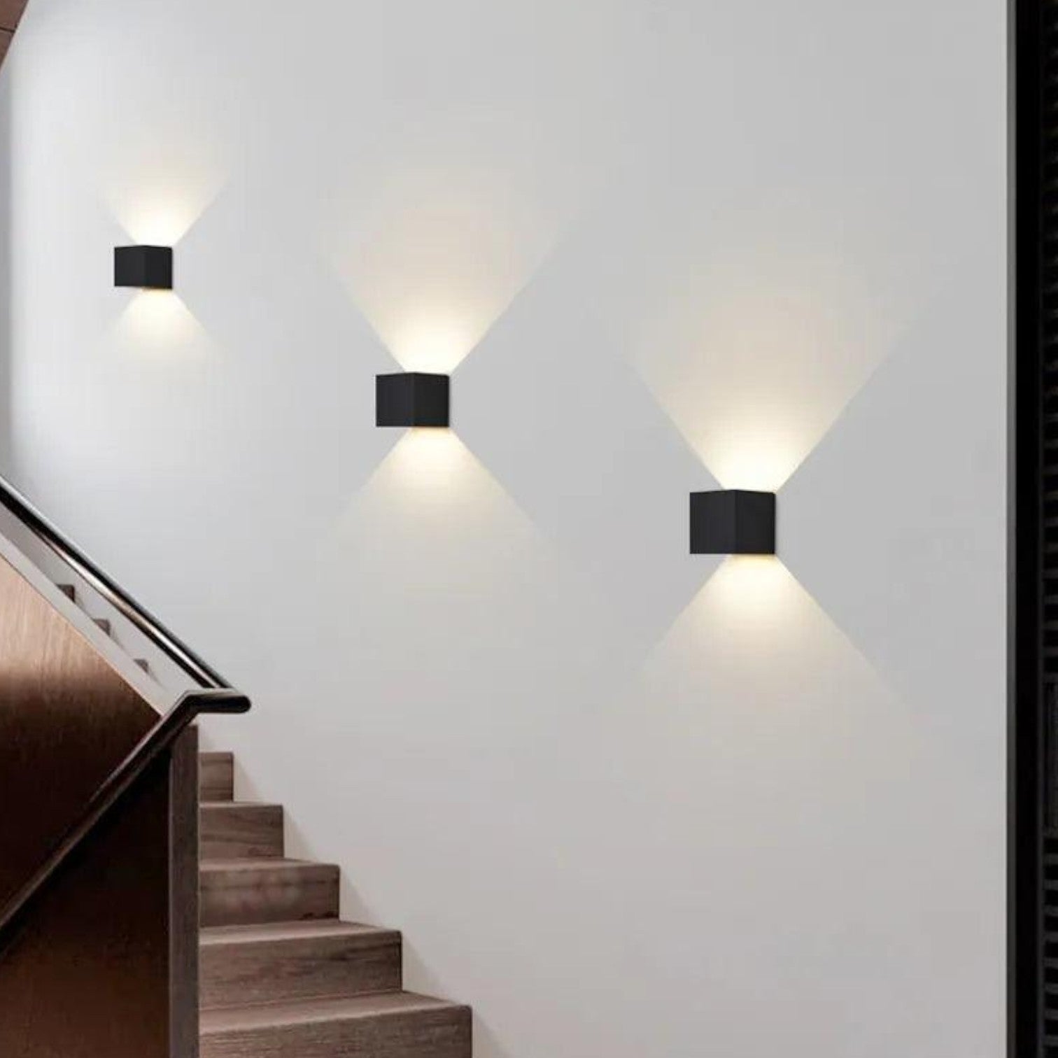 Waterproof light with intelligent sensor