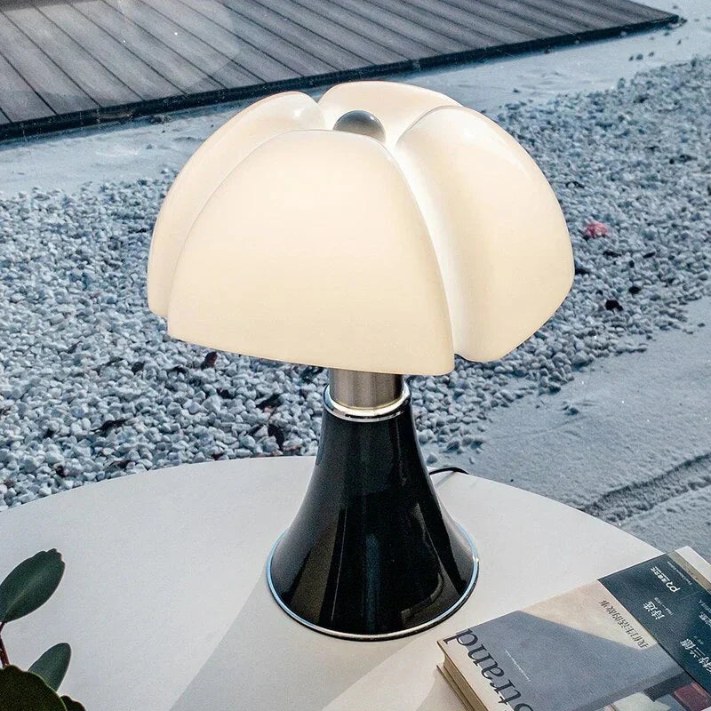 Designer Flower Table Lamp - FloraLuxe