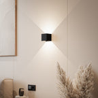 LumiGuard - LED wall lamp with warm light