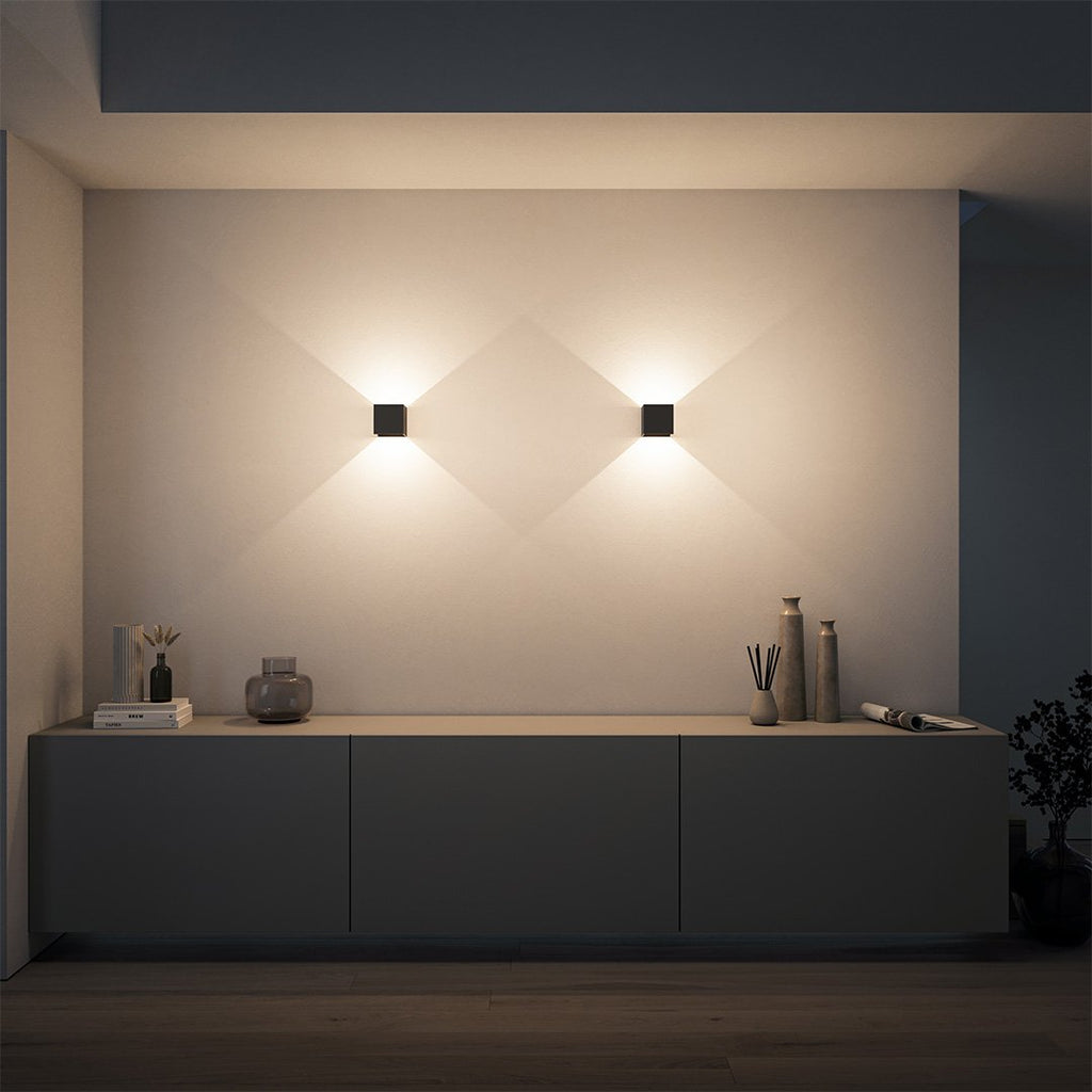 Elegant LED wall lamp with atmospheric, warm light